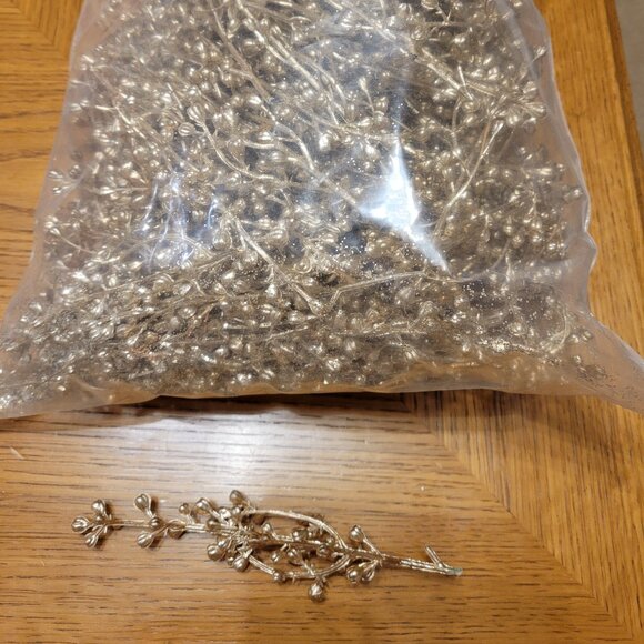 Bag of Gold Picks 140+ Wedding Decor Christmas - Picture 1 of 4